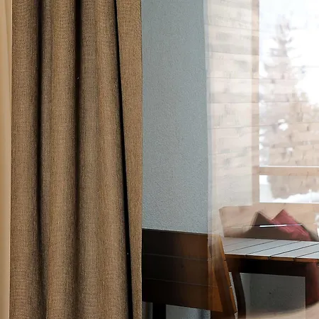 Chasa Altana Apartmán *