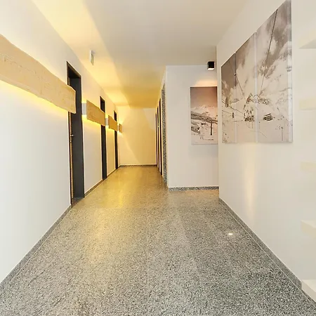 查萨阿尔塔纳旅馆 伊施格尔